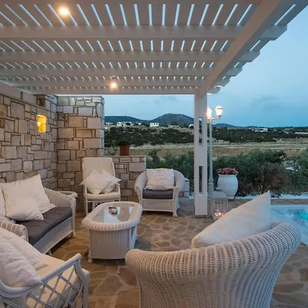 Dionysos In Сasa de vacaciones