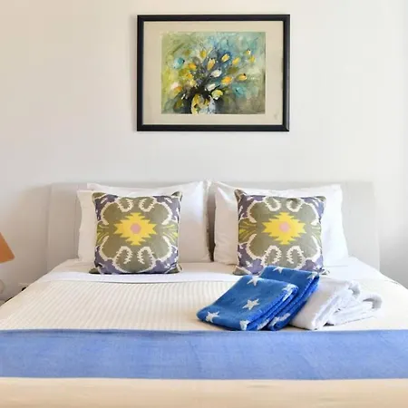 Holiday home Dionysos In