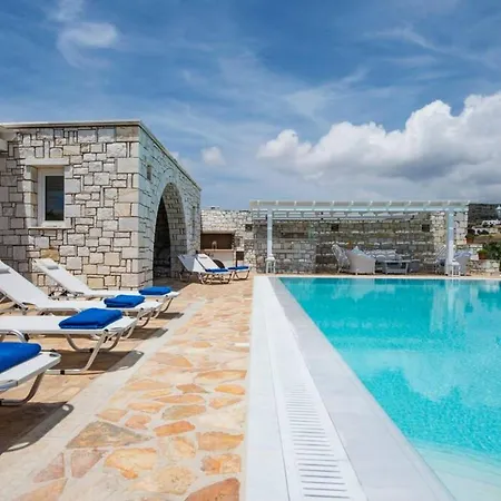 Dionysos In * Aliki (Paros)