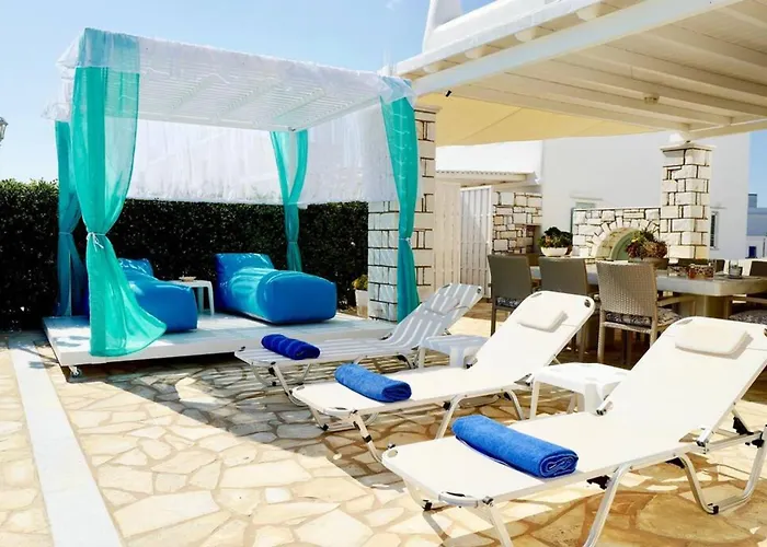 Dionysos In Holiday home