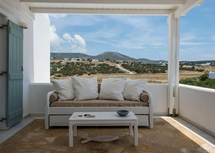 Dionysos In Holiday home