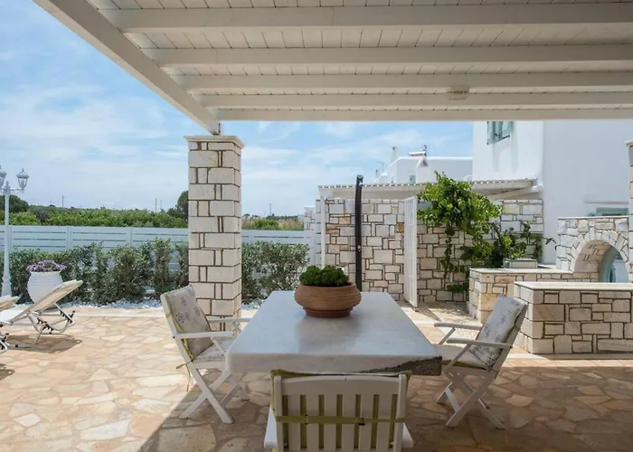 Holiday home Dionysos In